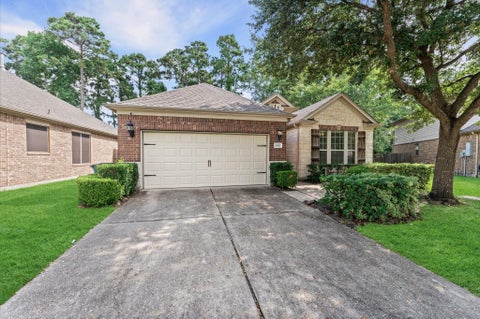 Homes For Sale - 13423 Hartland Lake Lane<br/> Houston, TX 77044