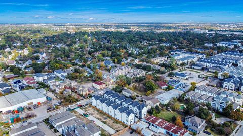 Tiny photo for 927 Fisher Street #A, Houston, TX 77018 (MLS # 71922071)