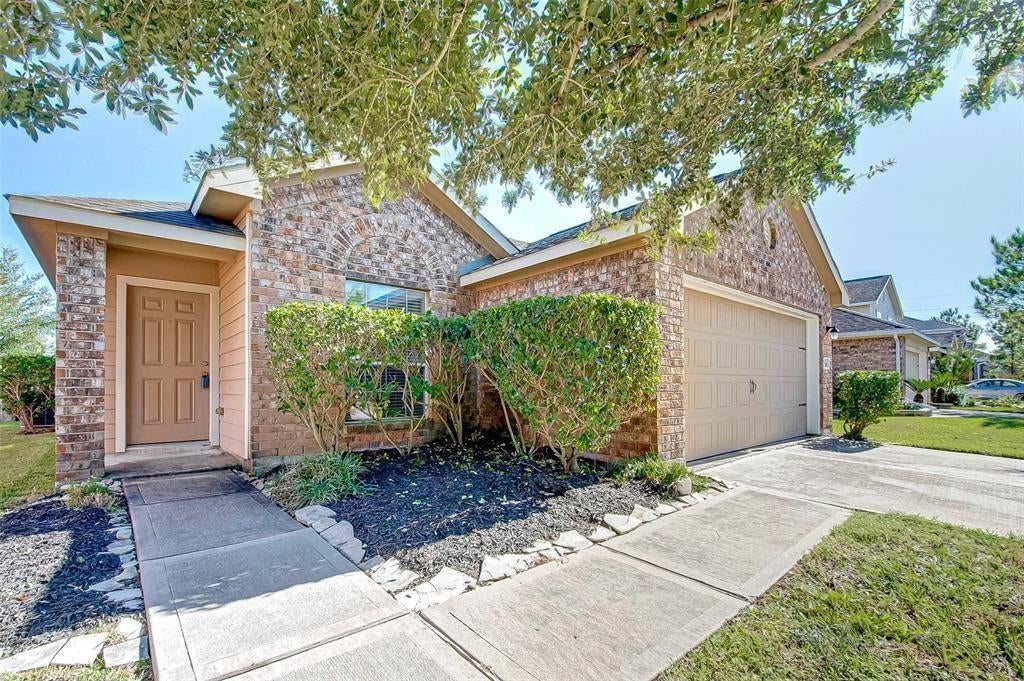 5518 Gibralter Place