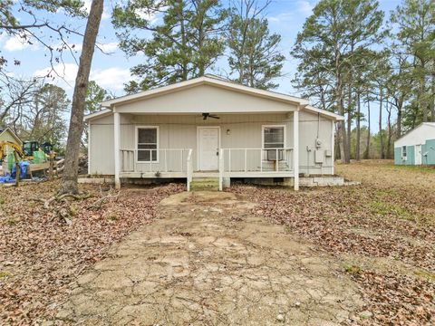 Photo of 31 Jackson Road #A, Huntsville, TX 77320 (MLS # 70787658)