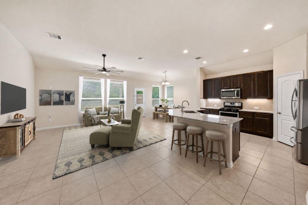 Photo of 632 W Linnwood Drive, Woodbranch, TX 77357 (MLS # 83365168)