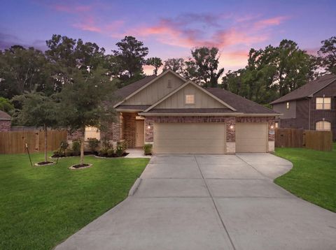 Photo of 632 W Linnwood Drive, Woodbranch, TX 77357 (MLS # 83365168)