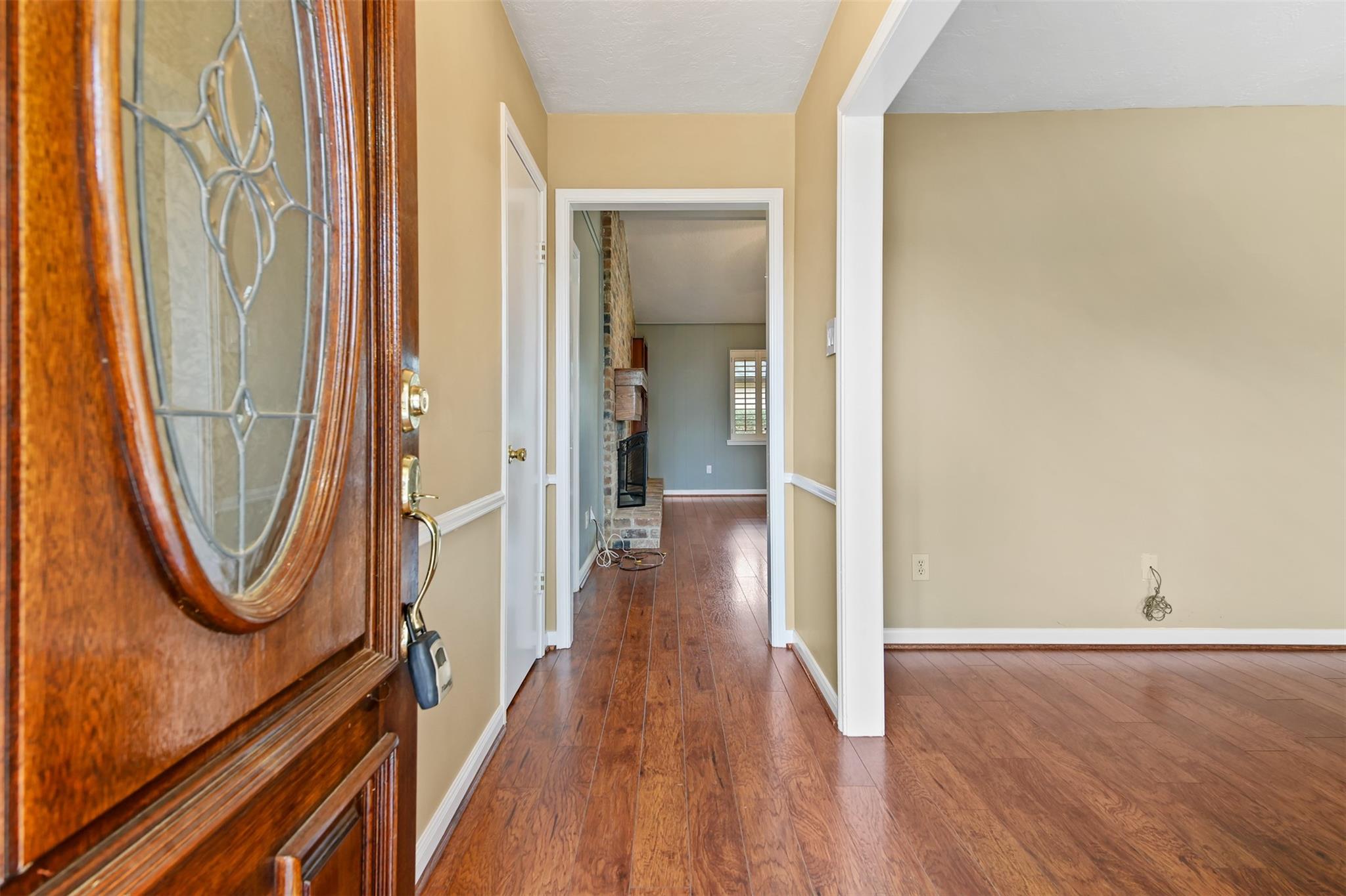 1123 Oxborough Drive