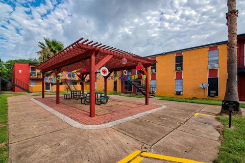 Photo of 4300 S Shaver Street #11, Houston, TX 77034 (MLS # 8769116)