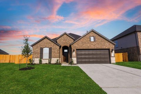 Photo of 3226 Coral Bluff Drive, Texas City, TX 77539 (MLS # 80851433)