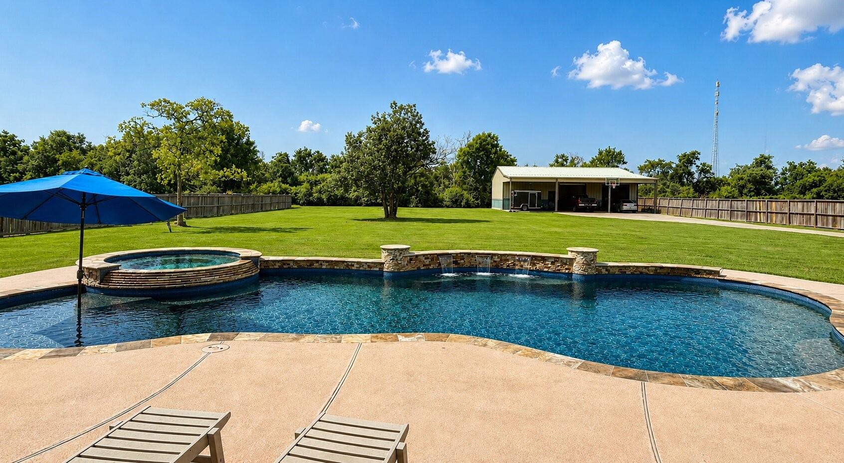 5118 Landon Lane