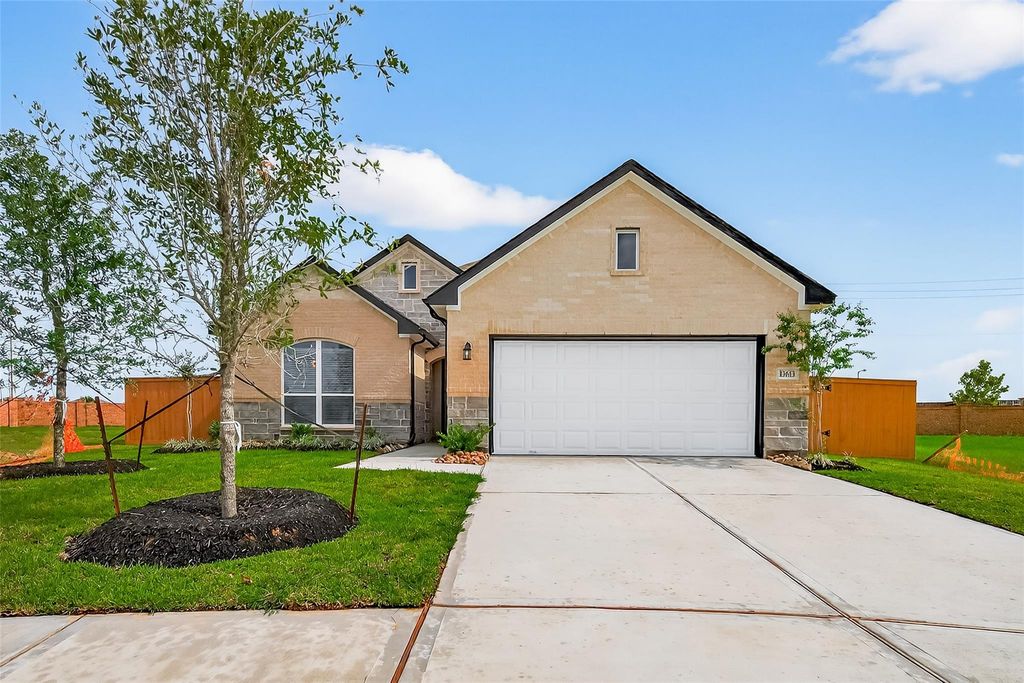 Photo of 13613 Windward Mist Drive, Texas City, TX 77568 (MLS # 40235792)