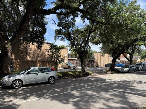 Photo of 1530 Heights Boulevard #19, Houston, TX 77008 (MLS # 96244798)