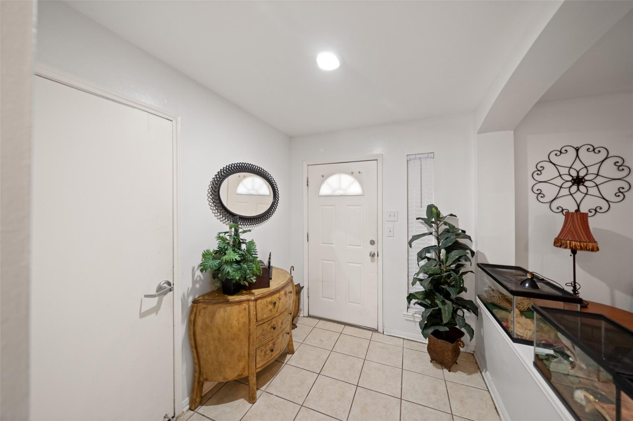 2514 Raintree Village Drive