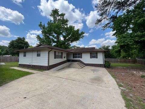 Photo of 3058 Old Colony Road, Huntsville, TX 77320 (MLS # 91752853)