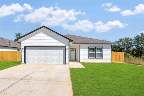 Photo of 1206 Denison, Cleveland, TX 77327 (MLS # 4825431)