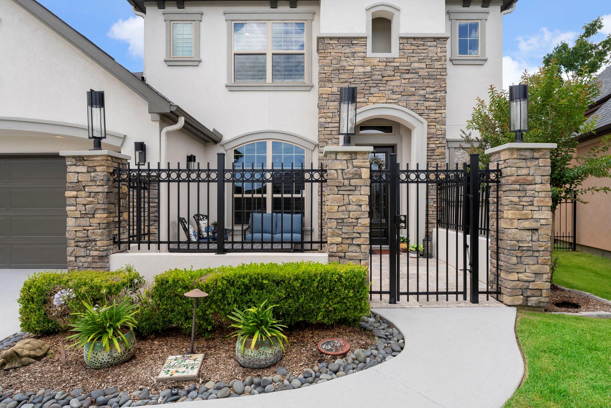 25607 Muirfield Bend Court