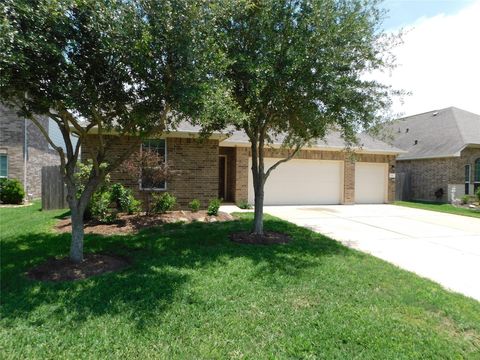 Homes For Rent - 217 Harbor Bend Lane<br/> Galveston County, League City, TX 77539