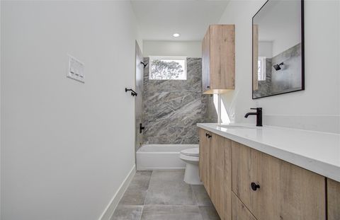 Tiny photo for 4603 Edison Street #B, Houston, TX 77009 (MLS # 63065532)