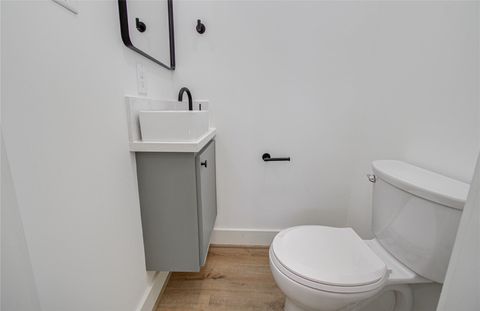 Tiny photo for 4603 Edison Street #B, Houston, TX 77009 (MLS # 63065532)