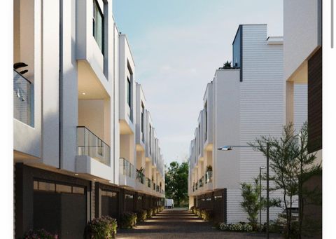 2922 Sauer Street Houston TX 77004