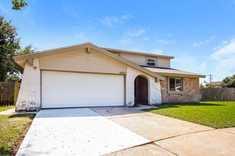 Photo of 6027 Leafwood Circle, League City, TX 77573 (MLS # 36316993)