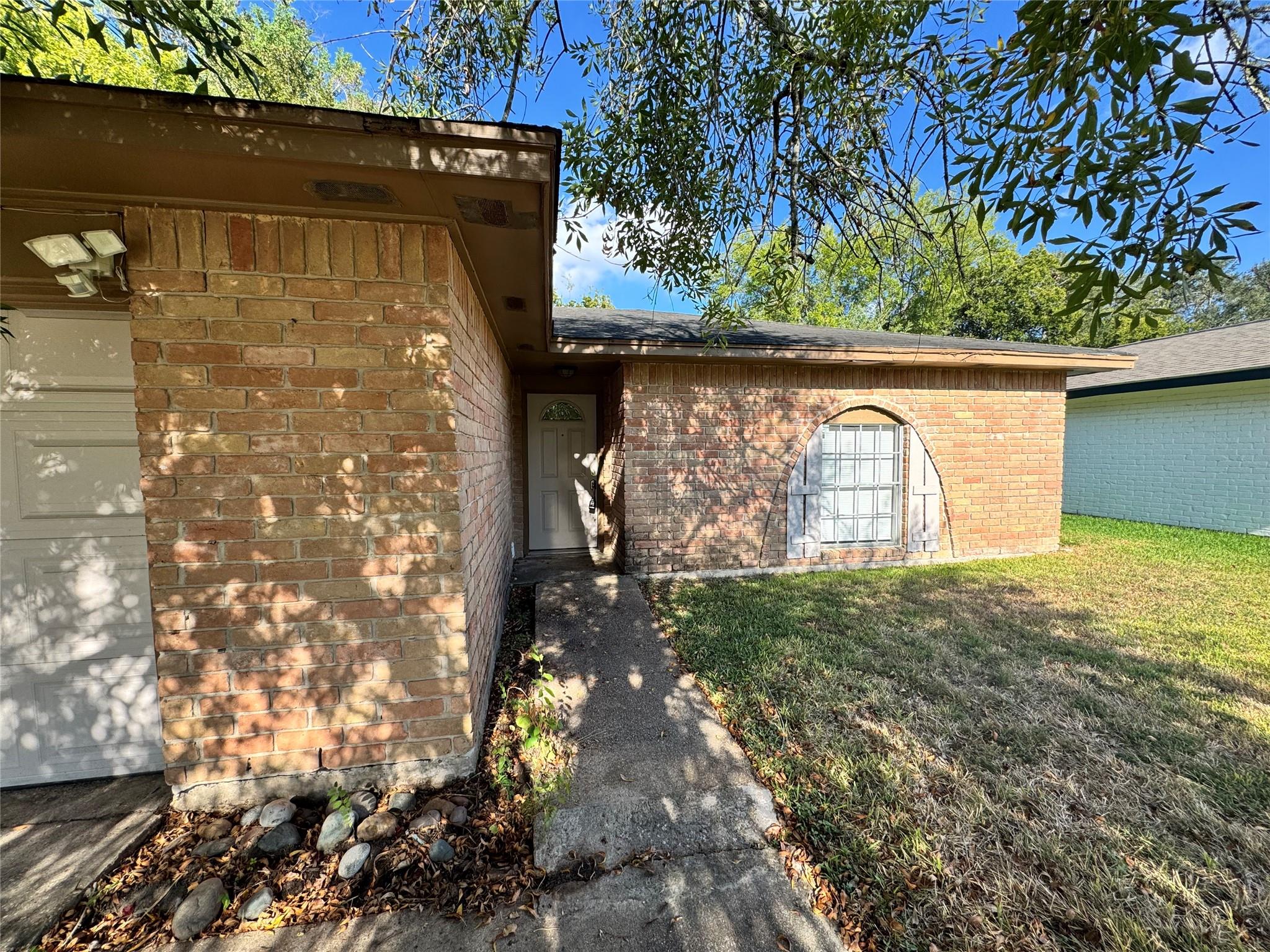 16607 Barcelona Drive