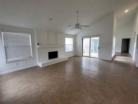 Photo of 13839 Walnut Hollow Lane, Houston, TX 77082 (MLS # 30673879)