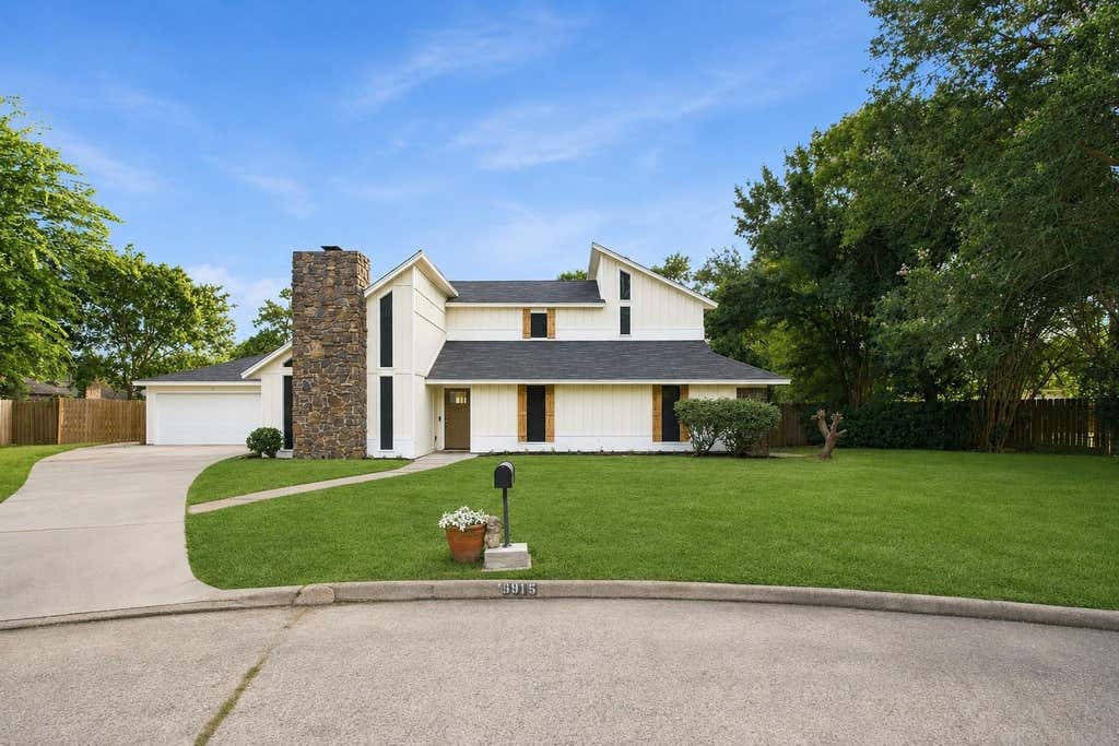 Photo of 9915 Baronshire Round, Houston, TX 77070 (MLS # 43738984)