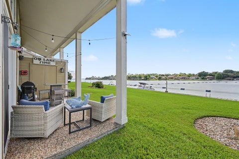 Condo For Sale - 65 April Point Drive<br/> Montgomery County, Montgomery, TX 77356