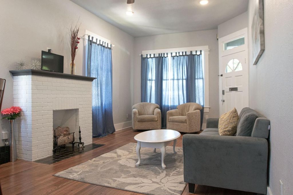 Photo of 1911 34th Street, Galveston, TX 77550 (MLS # 66953237)