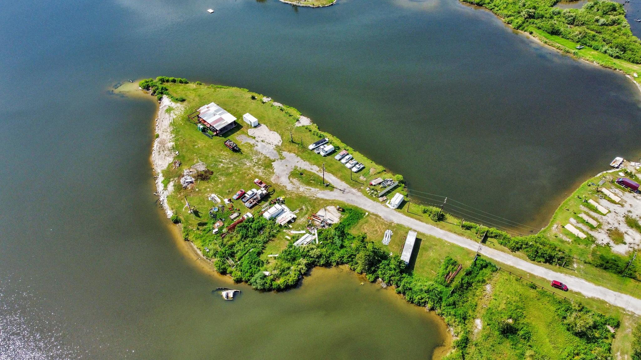 17427 Moreland Drive