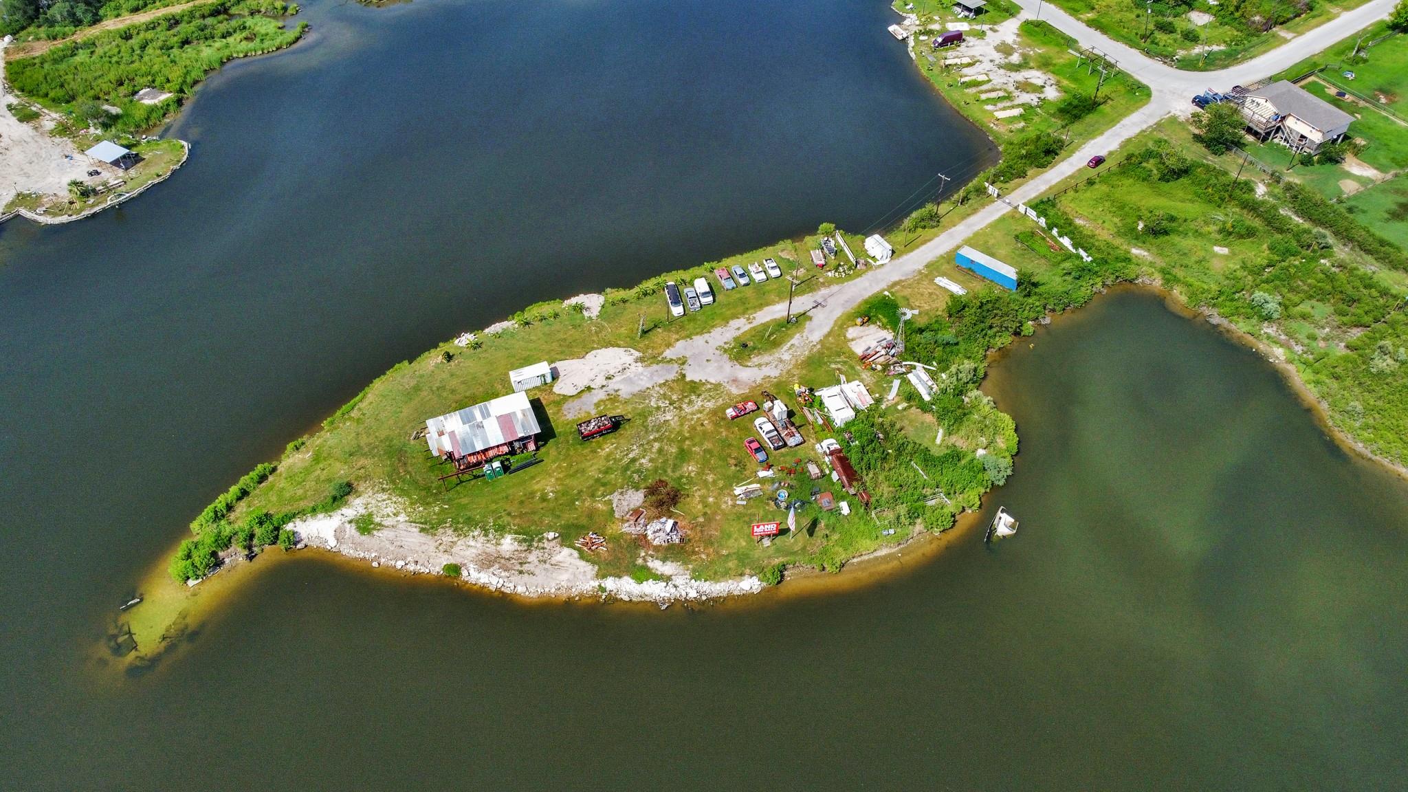 17427 Moreland Drive