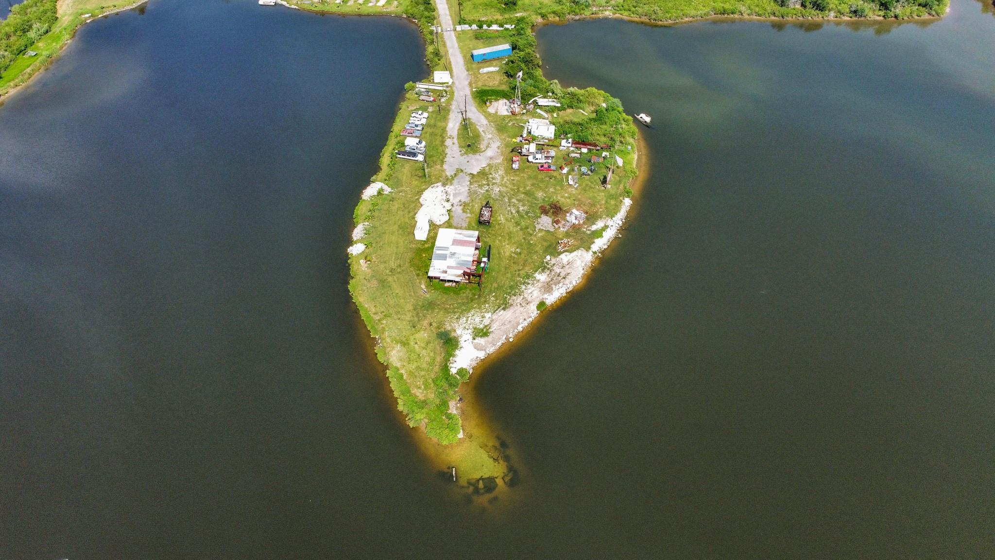 17427 Moreland Drive