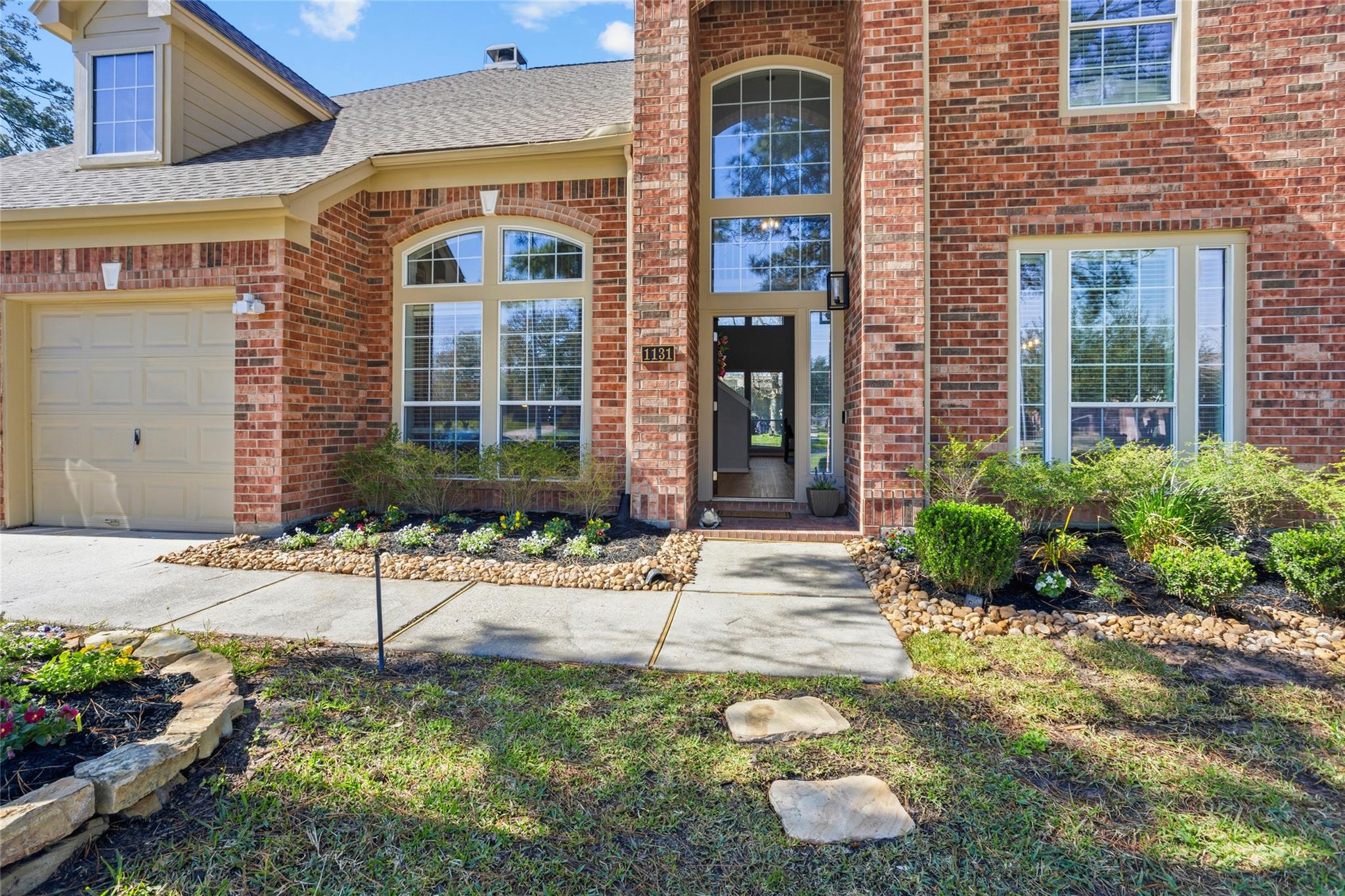 1131 Windsor Chase Lane