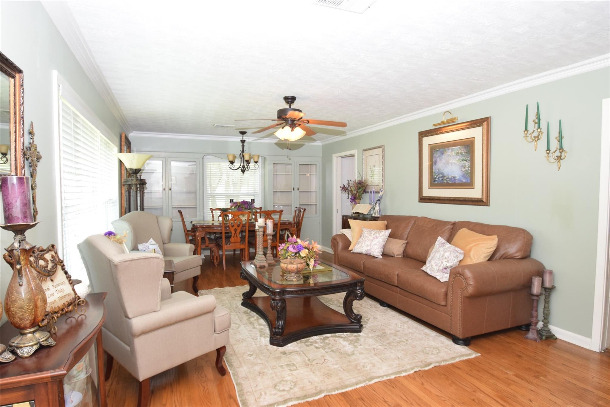 1954 Heights Drive