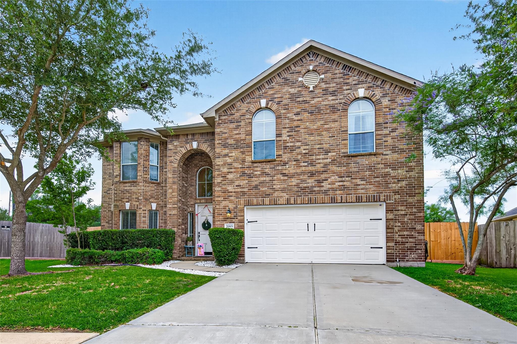 21903 Castle Hawk Trail