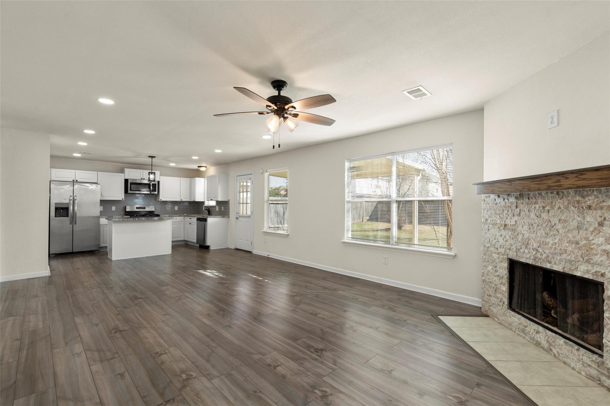 14106 Kinsbourne Lane