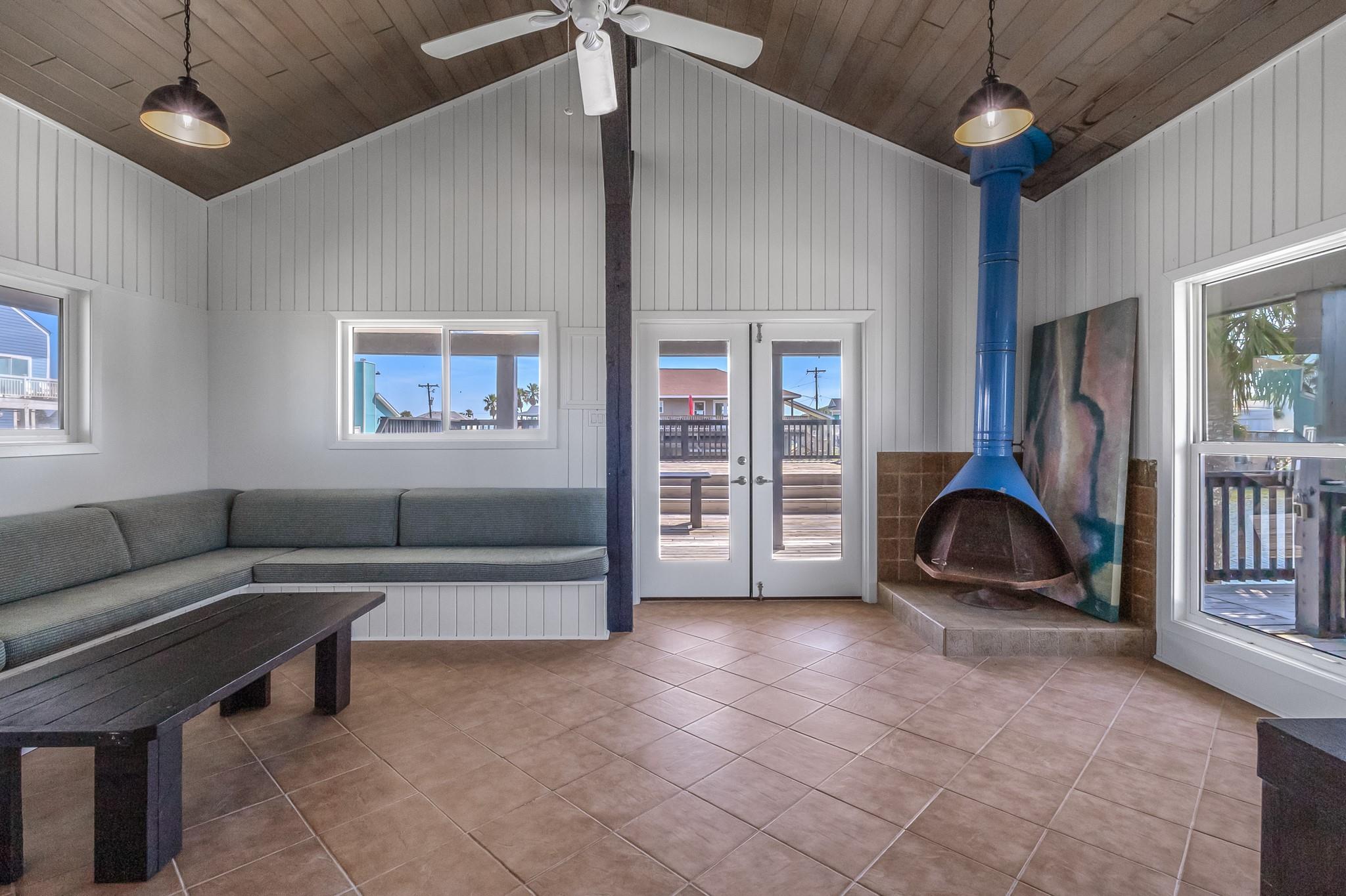 4907 Jolly Roger Road