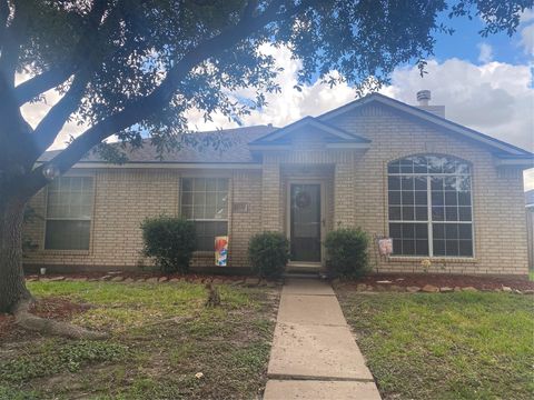 Photo of 15330 Geral Lane, Houston, TX 77084 (MLS # 79041929)