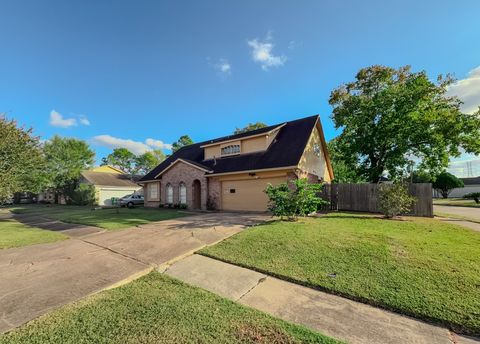 Photo of 13327 Gaby Virbo Drive, Houston, TX 77083 (MLS # 35141003)