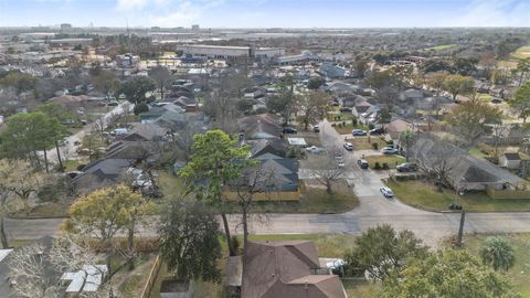 Tiny photo for 6403 Acorn Forest Drive, Houston, TX 77088 (MLS # 89151813)