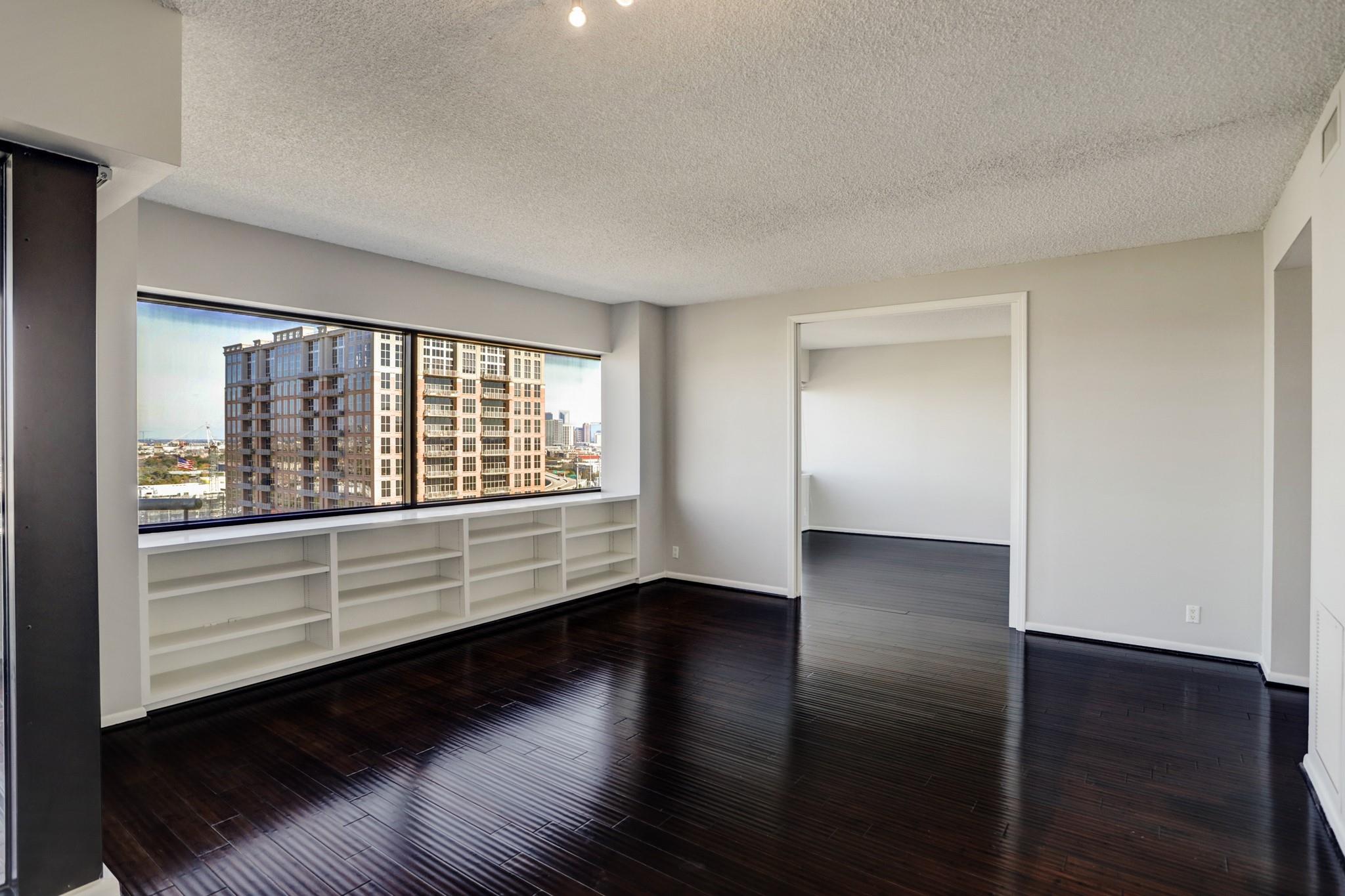 5000 Montrose Boulevard 18A