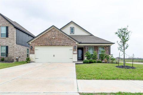 Photo of 731 Orchard Vale Road, Rosharon, TX 77583 (MLS # 67782021)