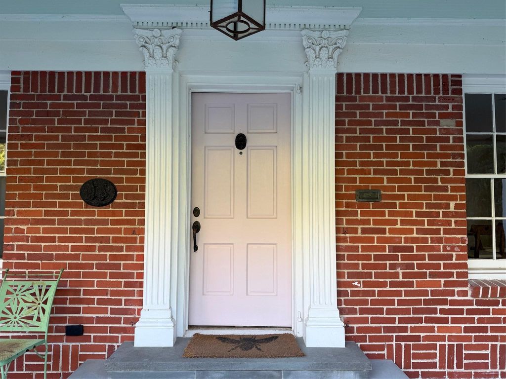 Photo of 1807 Albans Road, Houston, TX 77005 (MLS # 88539613)