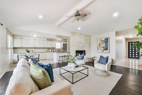 Tiny photo for 10902 Braewick Drive, Houston, TX 77096 (MLS # 459860)