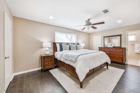 Tiny photo for 10902 Braewick Drive, Houston, TX 77096 (MLS # 459860)