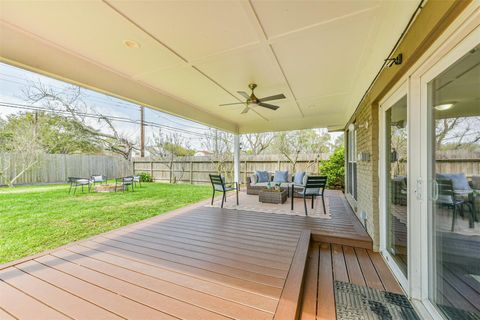 Tiny photo for 10902 Braewick Drive, Houston, TX 77096 (MLS # 459860)