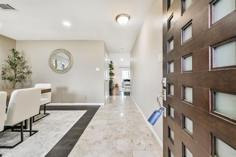 Tiny photo for 10902 Braewick Drive, Houston, TX 77096 (MLS # 459860)