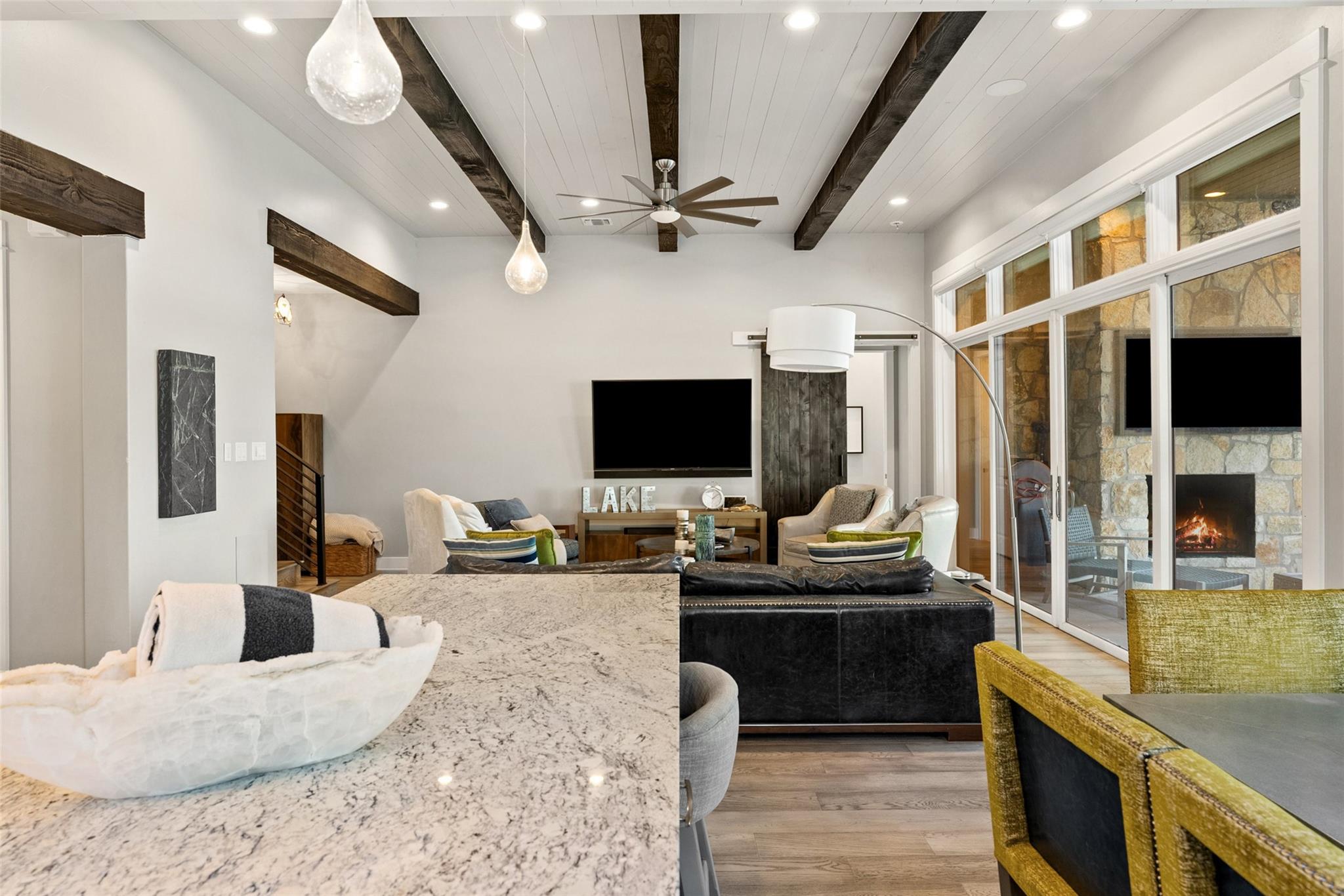 Spicewood, Texas 78669, United States, 5 Bedrooms Bedrooms, ,4 BathroomsBathrooms,Residential,Active,224526