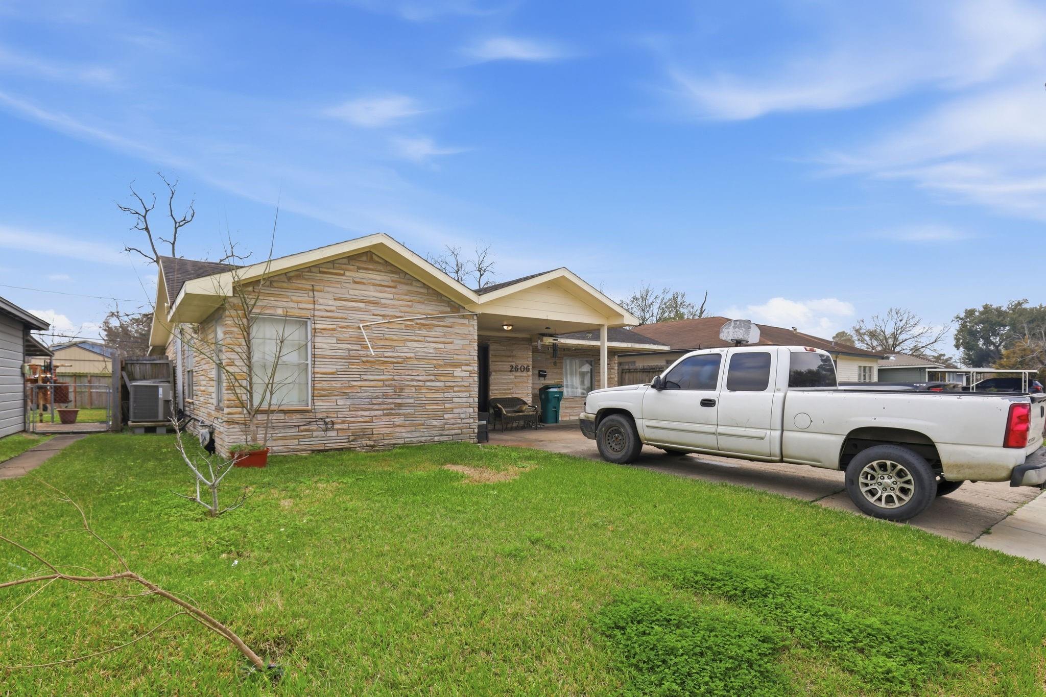 2606 Rosemead Drive