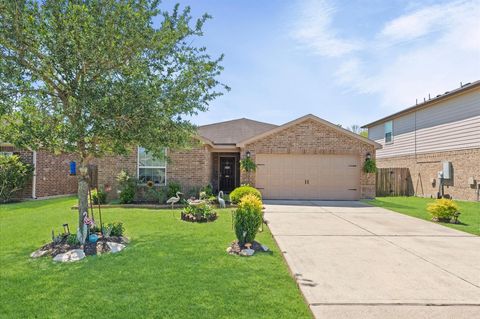 Photo of 405 Hawks View Drive, Texas City, TX 77568 (MLS # 39653027)