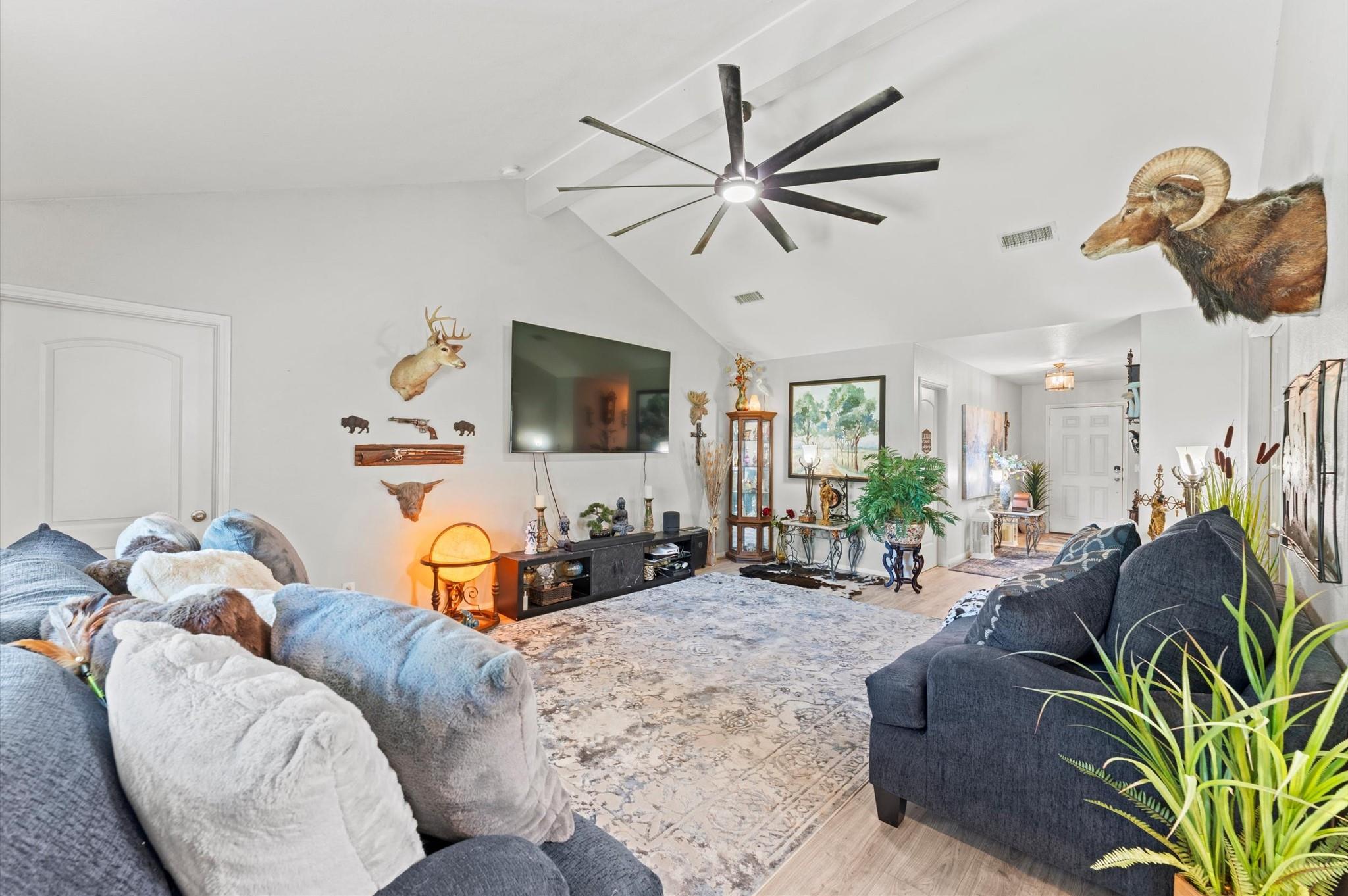 405 Hawks View Drive