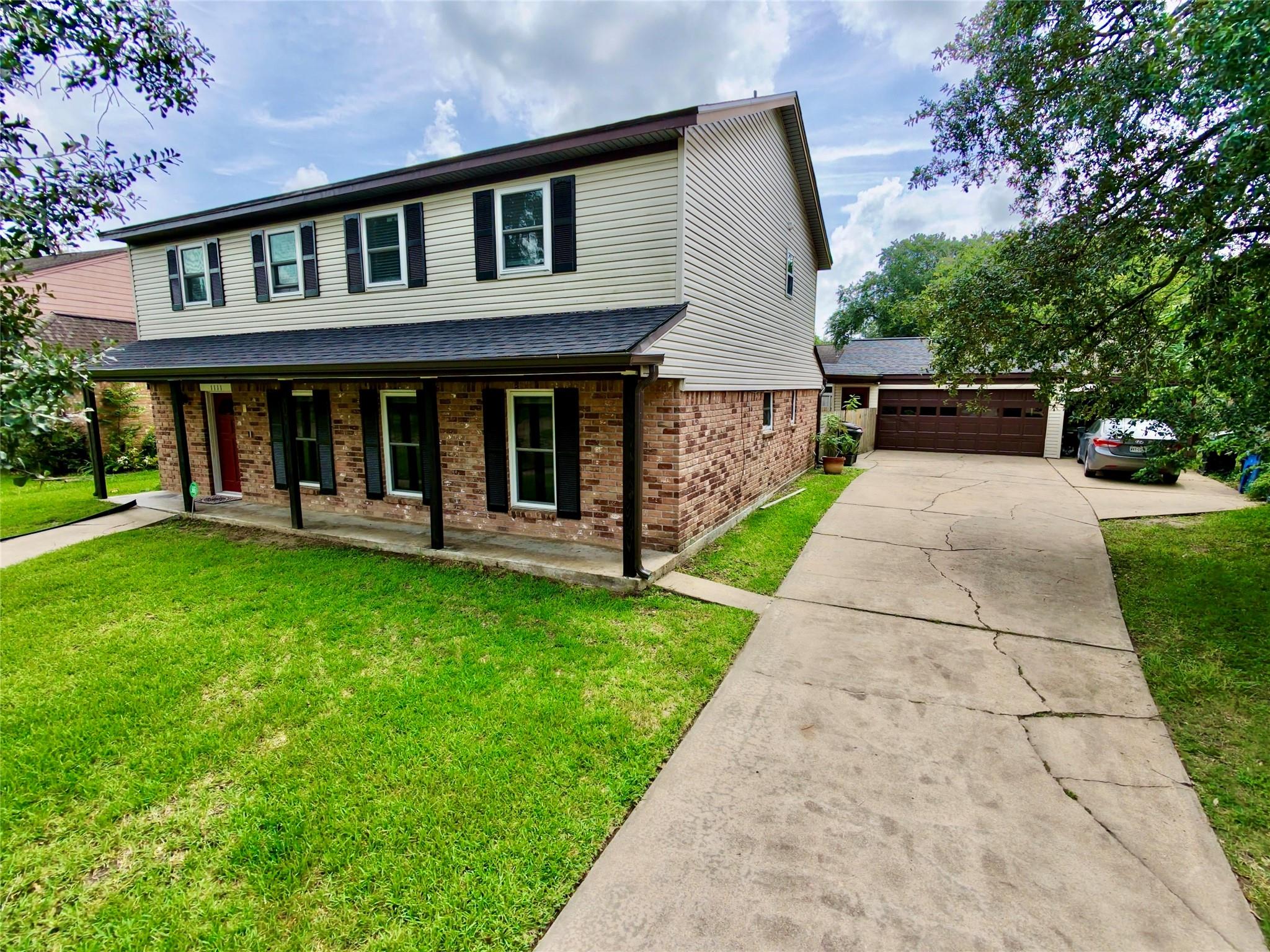 1111 Appleford Drive