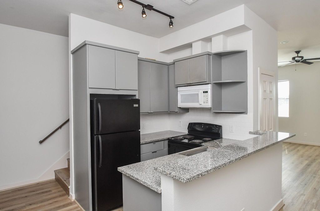 Photo of 4108 Mckinney, Houston, TX 77023 (MLS # 36761281)